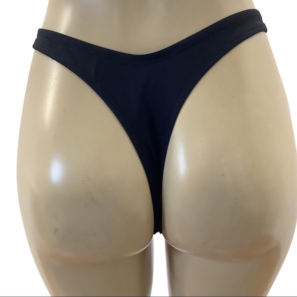 Indecent Proposal Size Small. Made by Zuliana Peekaboo Thong Bikini Set - Picture 9 of 9